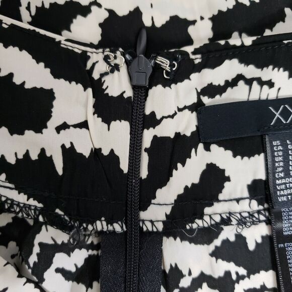 Forever 21 XXI Skirt Size Large Juniors Wrap Pleated Front Black Ivory Polyester - Picture 9 of 10